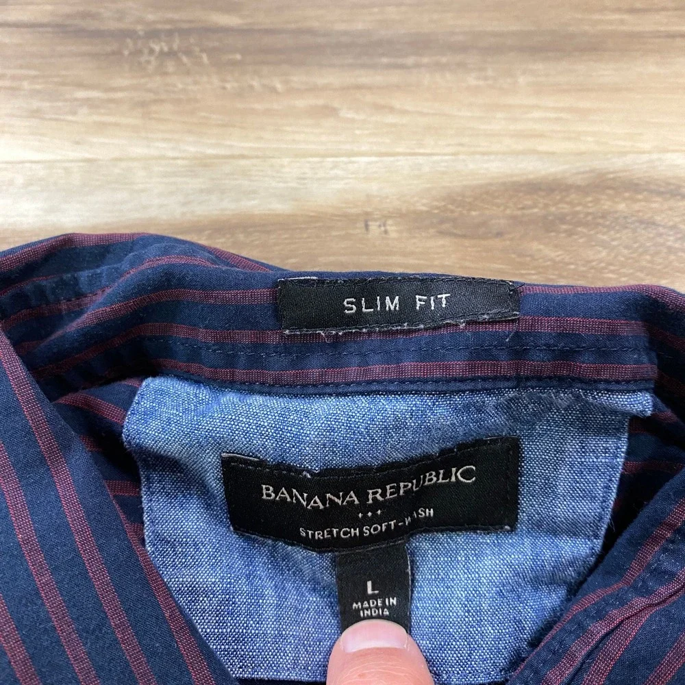 Banana Republic Button Down Men L Stretch Soft Wash Slim Navy Burgundy Stripe